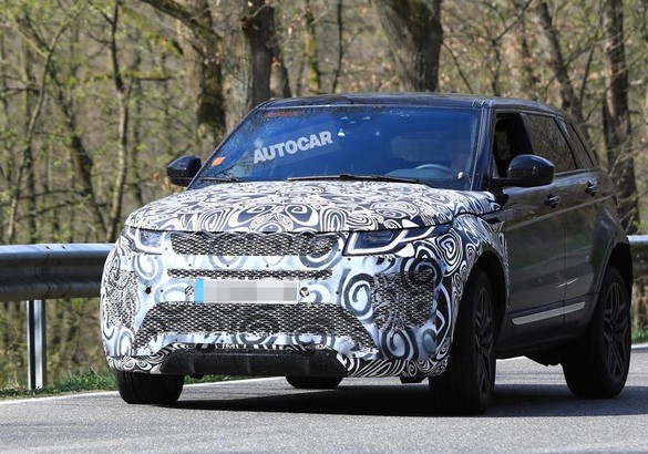 Британцы вывели на тесты новый Range Rover Evoque
