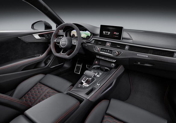 Новое купе Audi RS 5 Coupe оценено в рублях