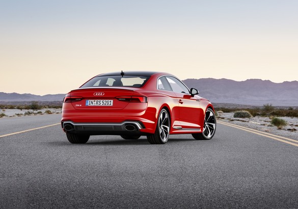 Новое купе Audi RS 5 Coupe оценено в рублях