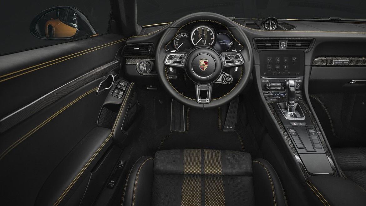 Porsche 911 Turbo S получил новую спецверсию