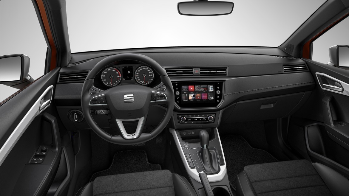 Seat «выкатил» новый Arona