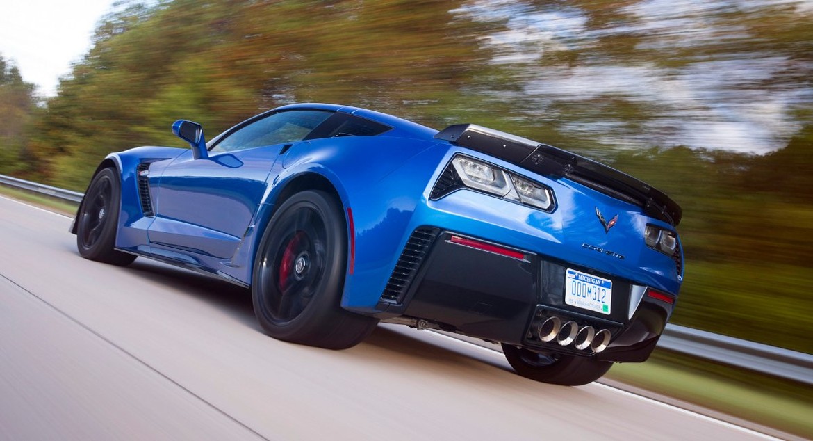 Chevrolet Corvette Z06 можно испытать на Moscow Raceway