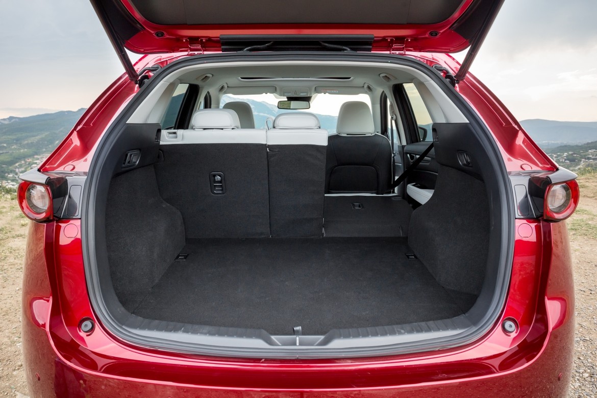 Тест-драйв новой Mazda CX-5: и снова курс на «премиум»