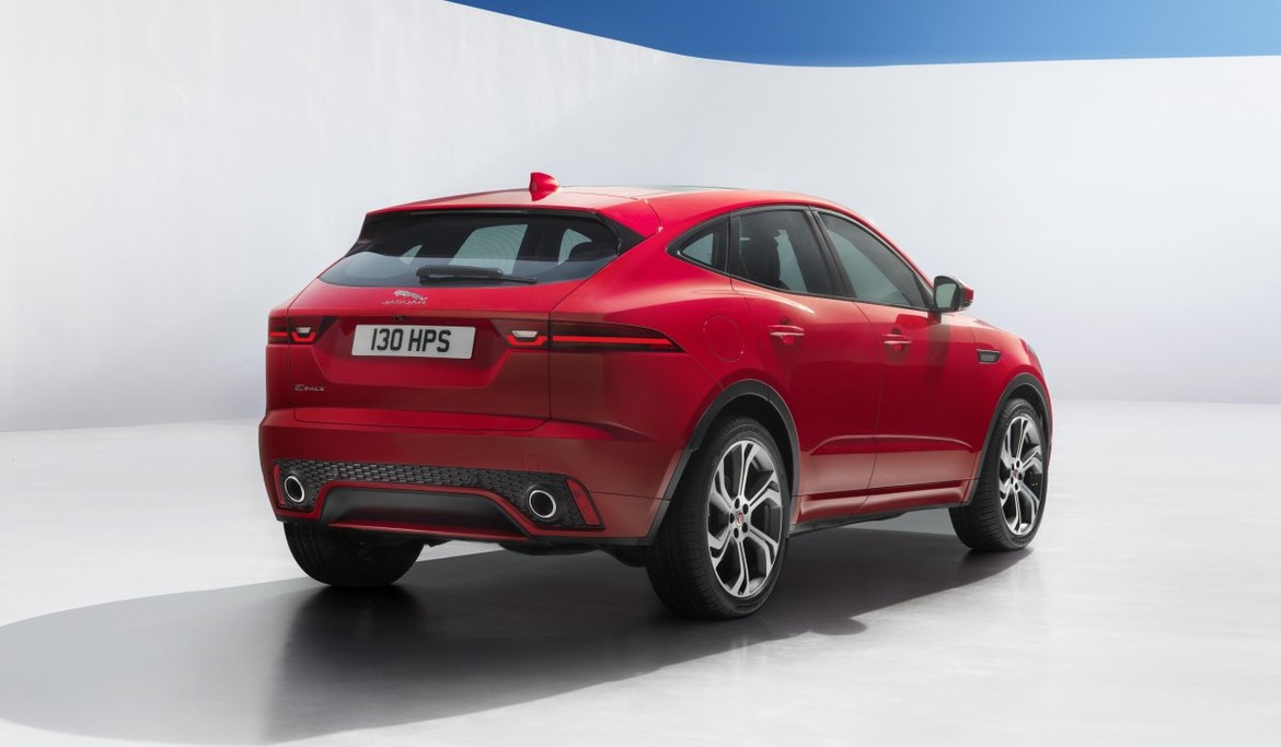 Jaguar официально представил новый E-Pace