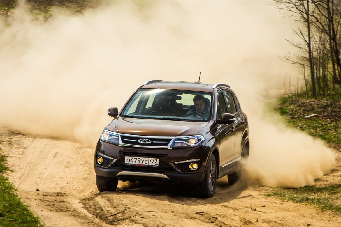 Тест-драйв Chery Tiggo 3, Lifan X60 и Chery Tiggo 5: догнать горизонт!