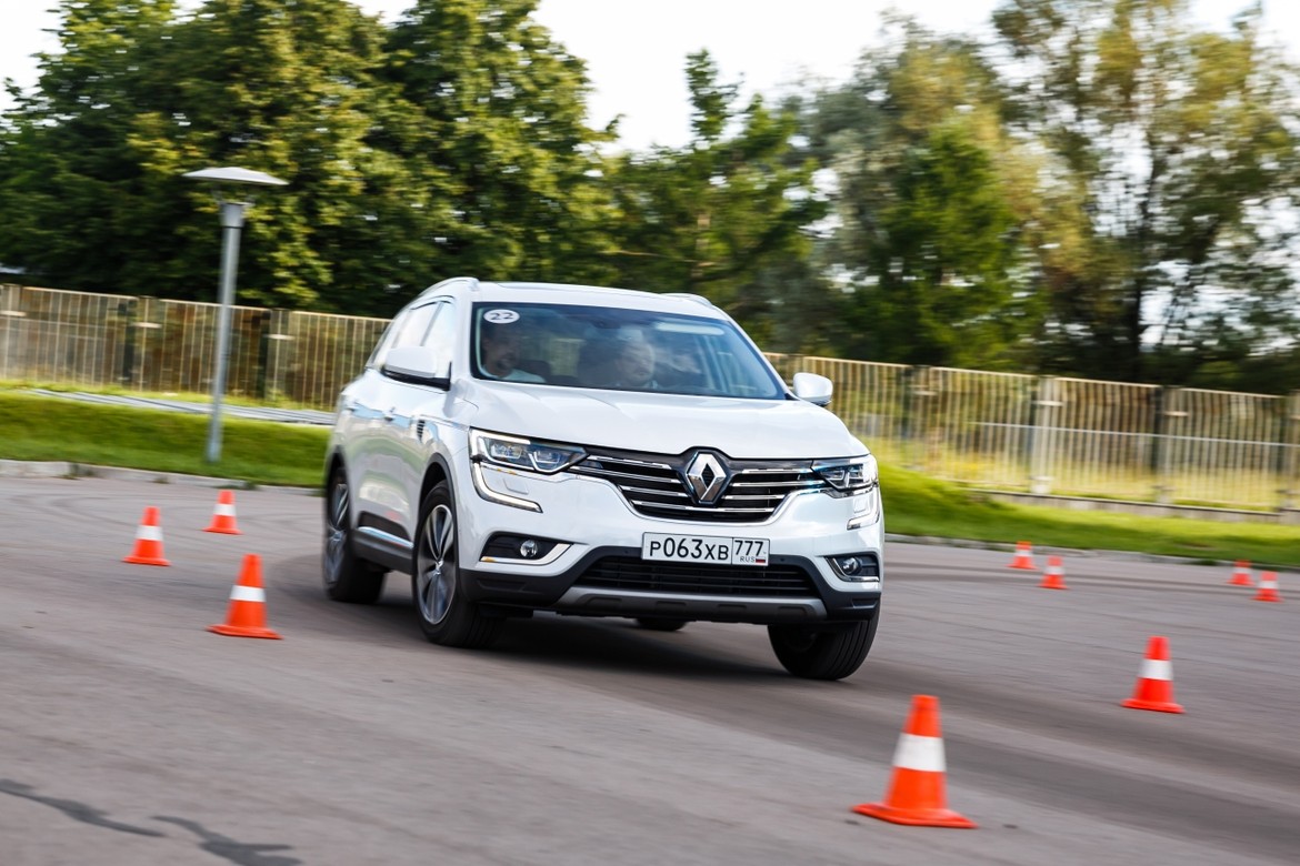 Встречаем новый Renault Koleos: экспресс-тест французского кроссовера
