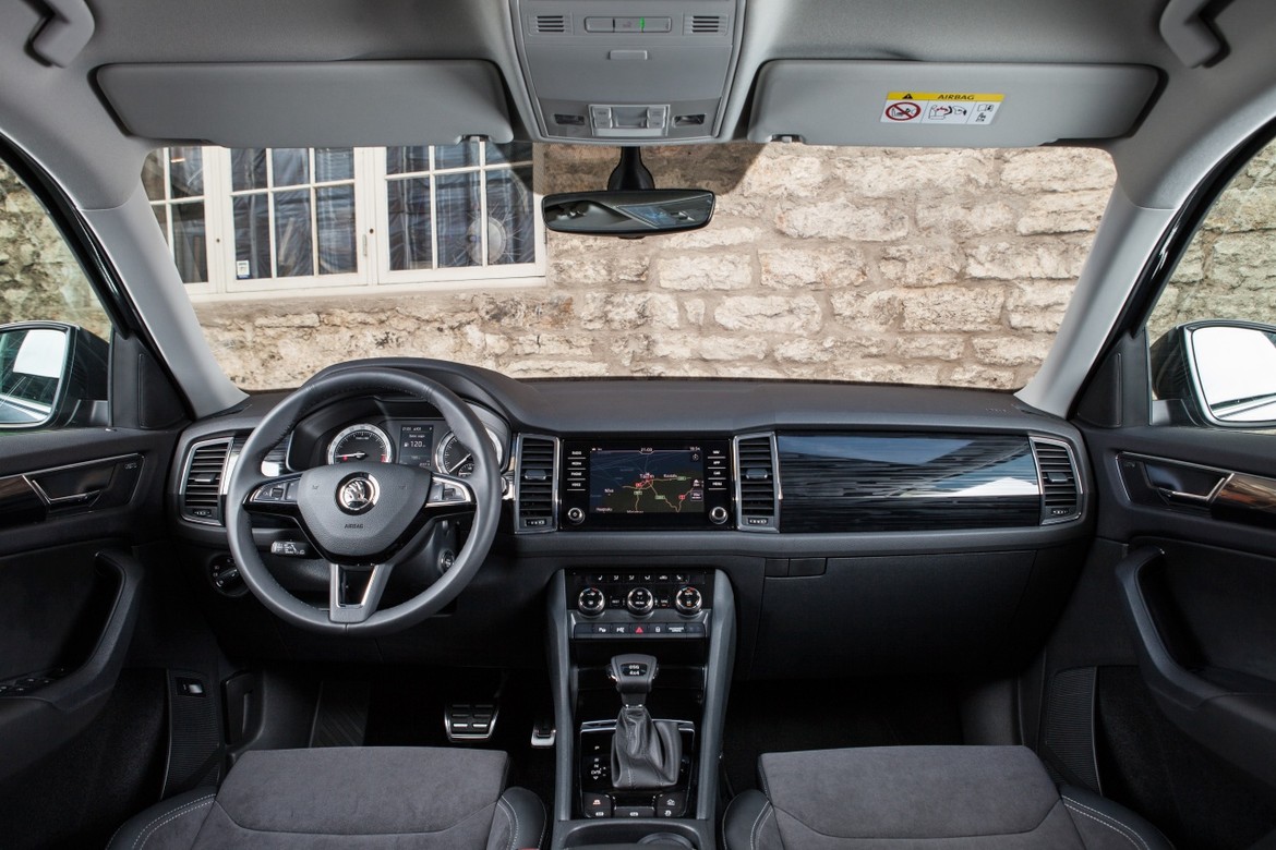 Тест-драйв Skoda Kodiaq: узнаем все о возможностях машины и трех двигателей