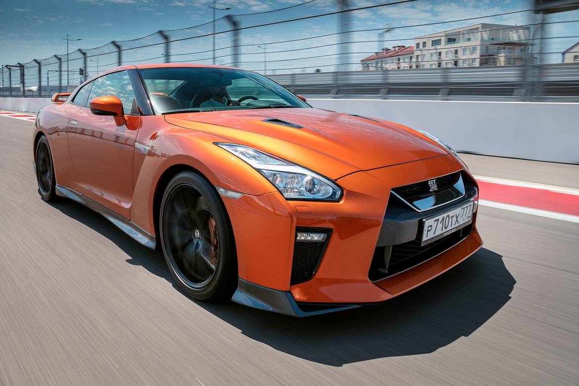 Тест-драйв обновленного Nissan GT-R: эмоциональный расчет