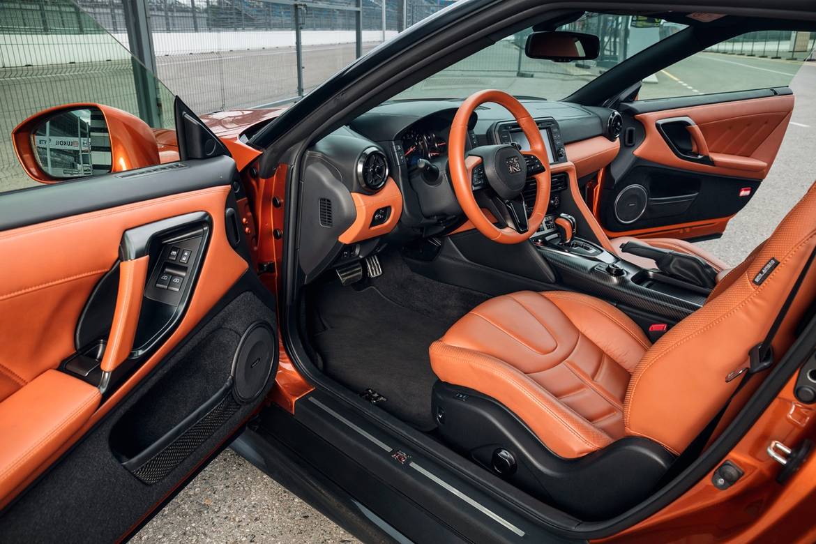 Тест-драйв обновленного Nissan GT-R: эмоциональный расчет