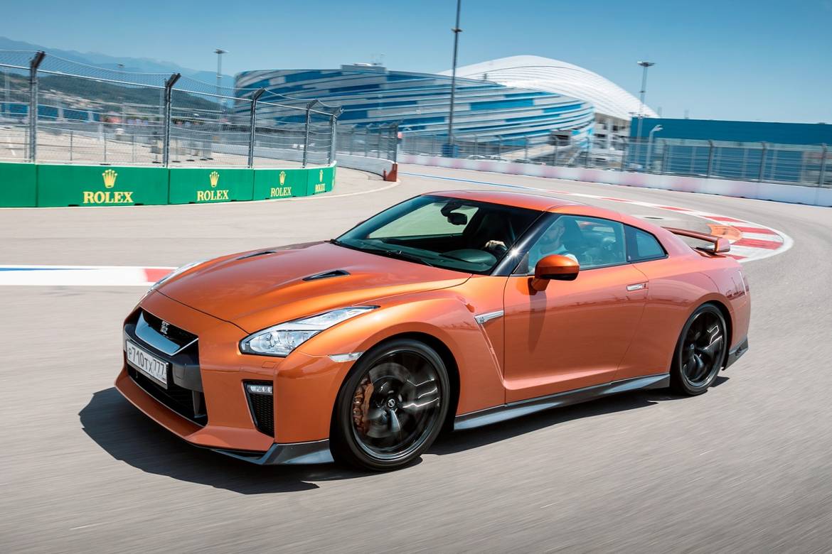Тест-драйв обновленного Nissan GT-R: эмоциональный расчет