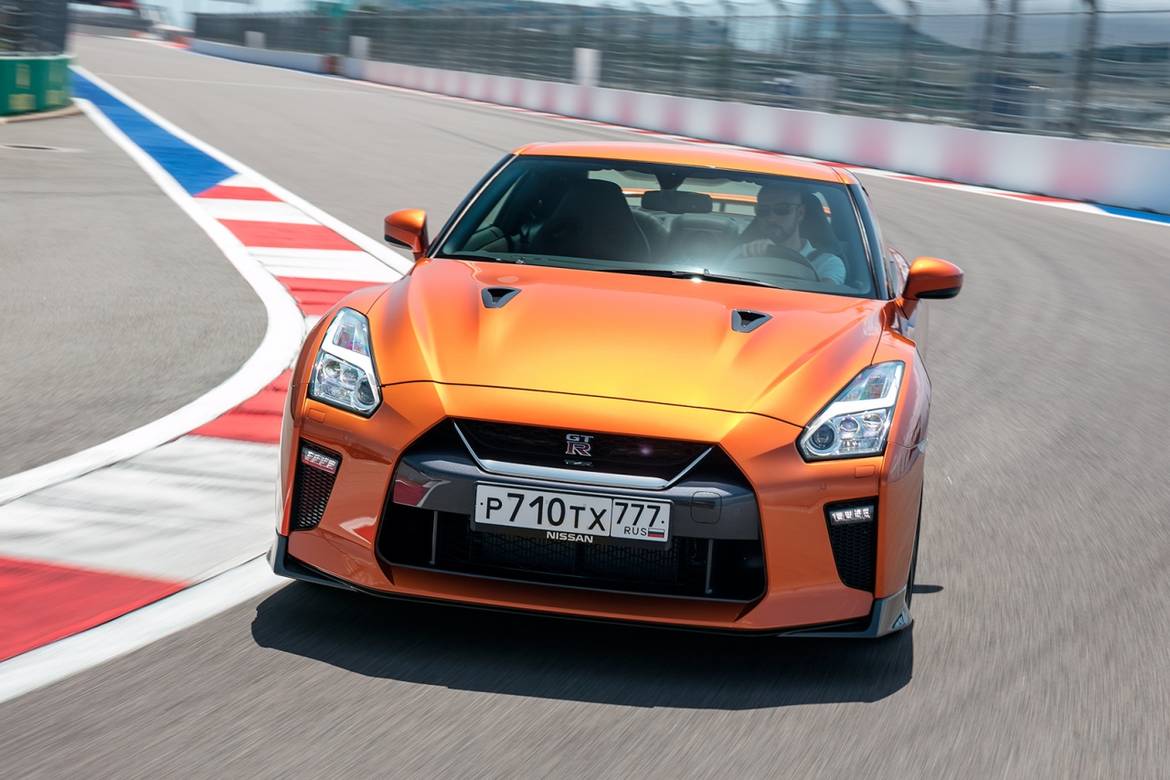 Тест-драйв обновленного Nissan GT-R: эмоциональный расчет