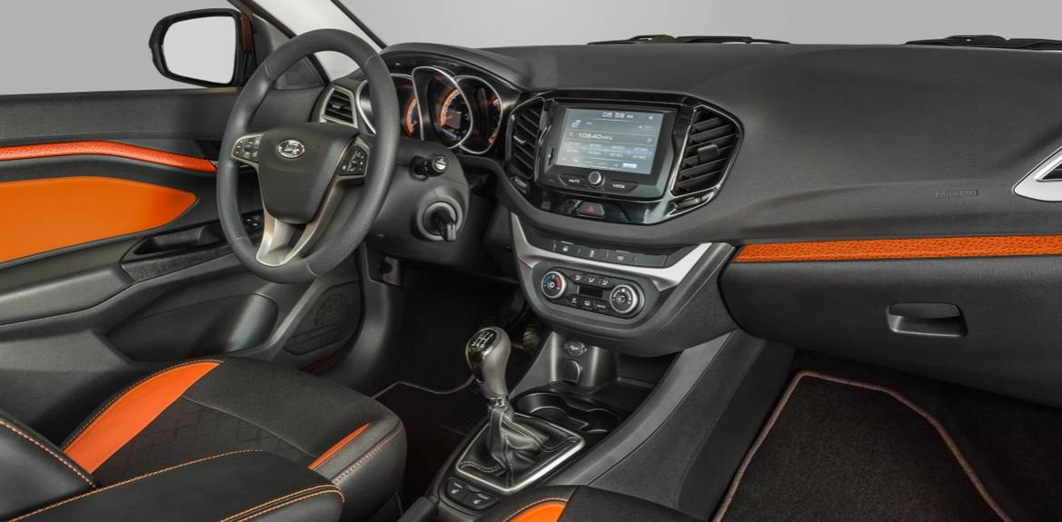 Lada Vesta универсал встала на конвейер