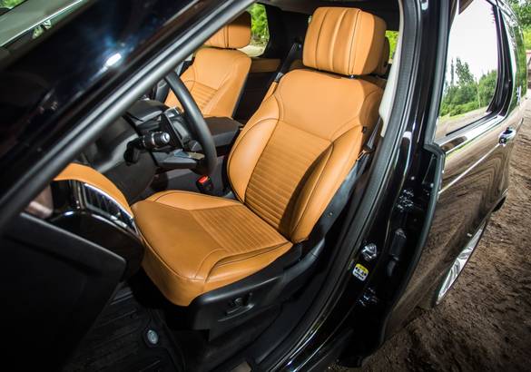 Тест-драйв нового Land Rover Discovery V TD6: парк развлечений