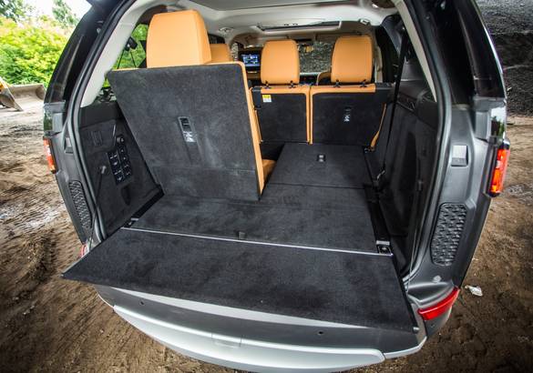 Тест-драйв нового Land Rover Discovery V TD6: парк развлечений