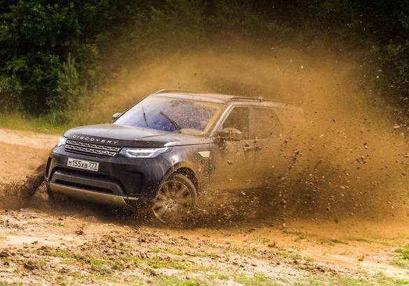 Тест-драйв нового Land Rover Discovery V TD6: парк развлечений