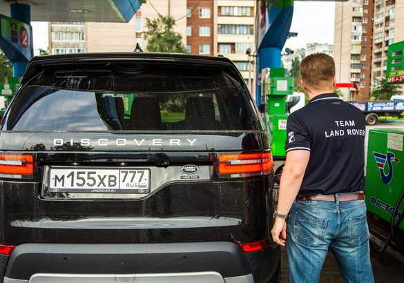 Тест-драйв нового Land Rover Discovery V TD6: парк развлечений