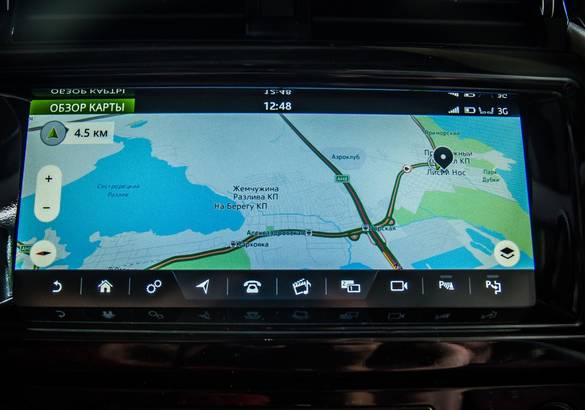 Тест-драйв нового Land Rover Discovery V TD6: парк развлечений
