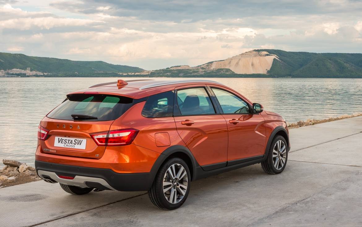 Универсалы Lada Vesta SW и Vesta SW Cross стали доступны для заказа