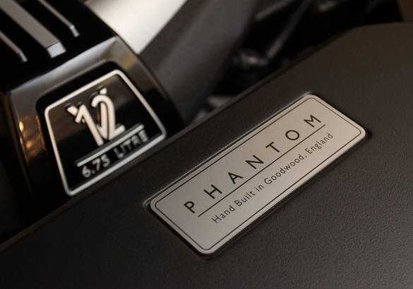 В Петербурге показали новый Rolls-Royce Phantom