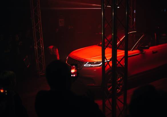 В Петербурге показали новый Range Rover Velar
