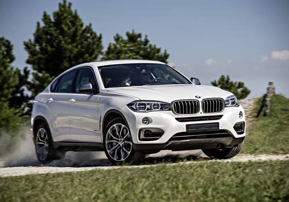 «Пятерка» BMW получила локальные версии