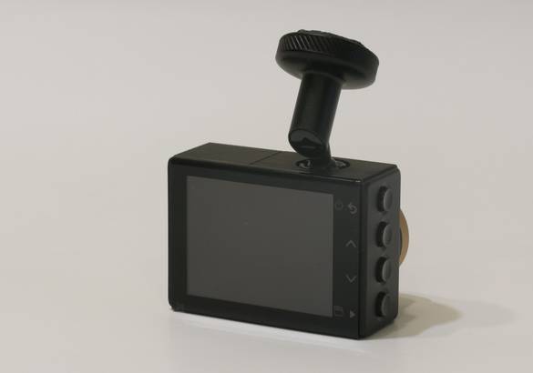 Тест видеорегистратора Garmin Dash Cam 55: коробочка с сюрпризом