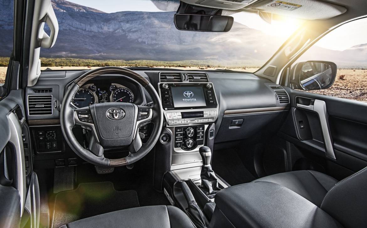 Новый Land Cruiser Prado получил российский ценник