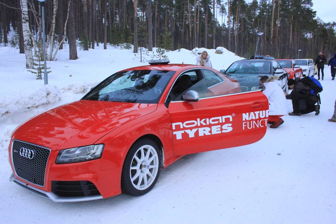Тест зимних шин Nokian Hakkapeliitta 9: один вид шипов — хорошо, два — лучше