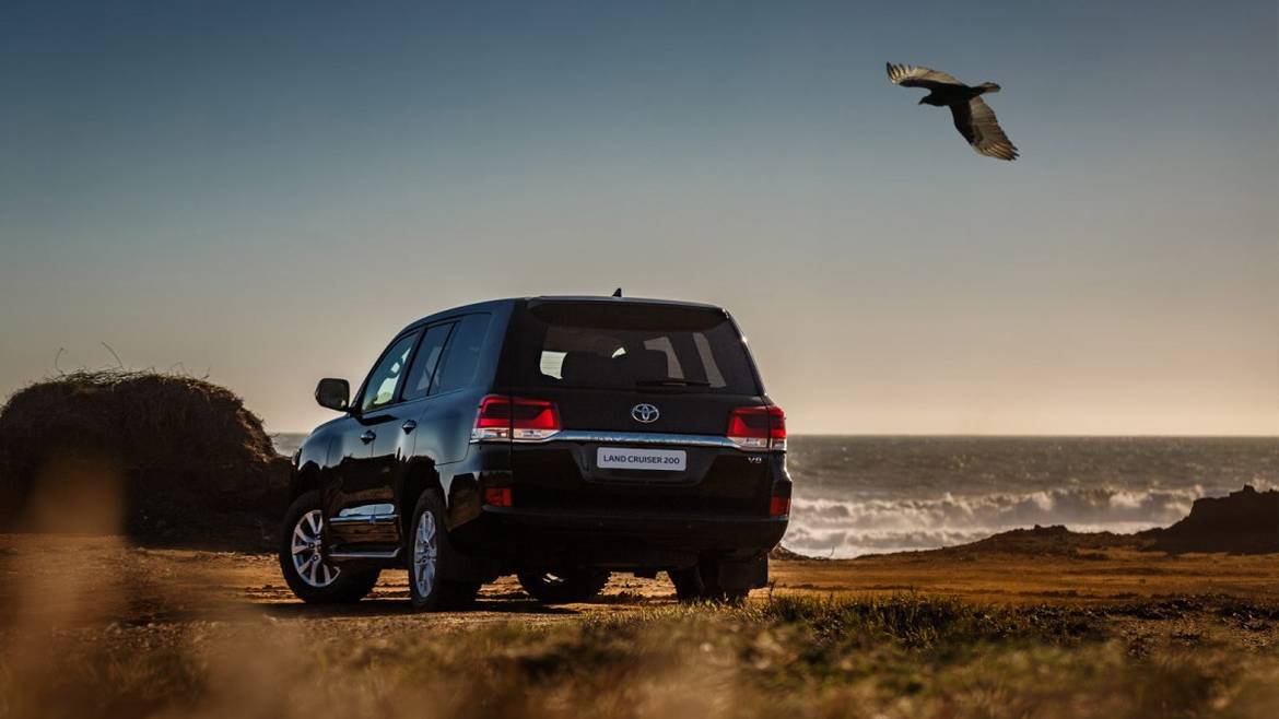В России подешевел внедорожник Toyota Land Cruiser 200