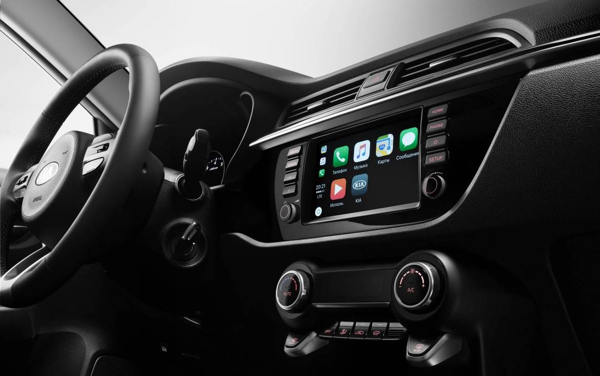 Седан Kia Rio стал доступен в новой комплектации