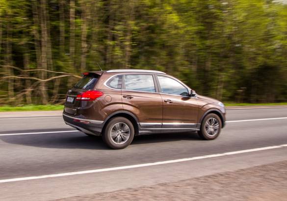 Далеко ли до Таллина: едем в Нарву на Chery Tiggo 5