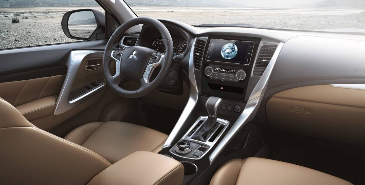 Mitsubishi Pajero Sport получил новый интерьер