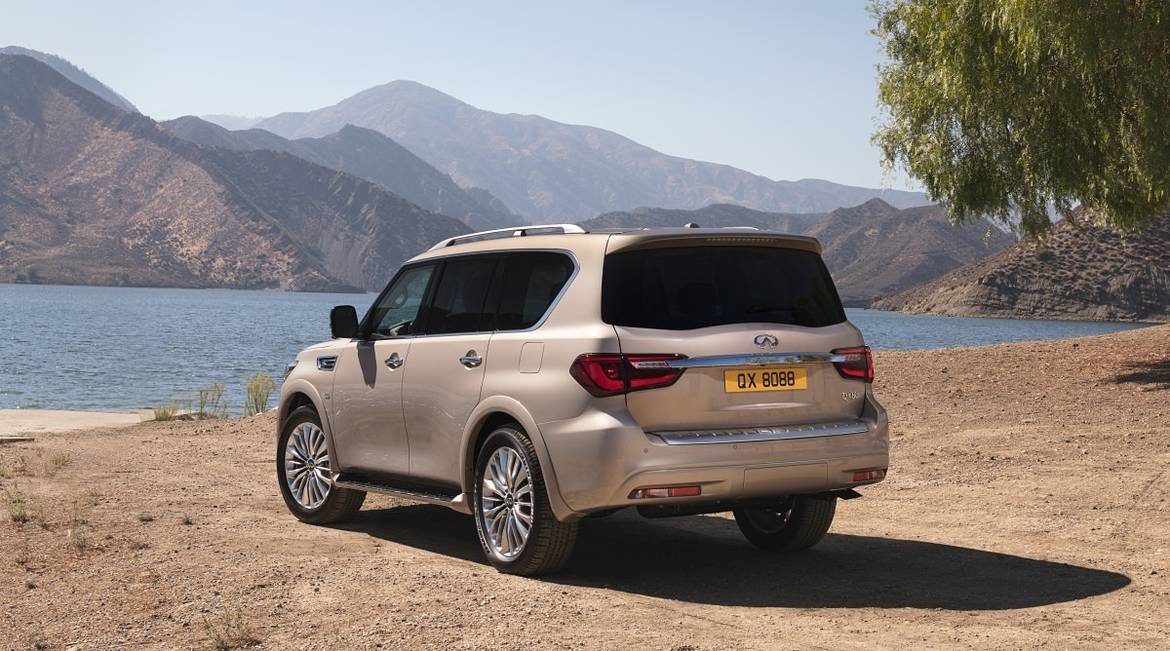 Дубай 2017: Infiniti представил обновленный QX80