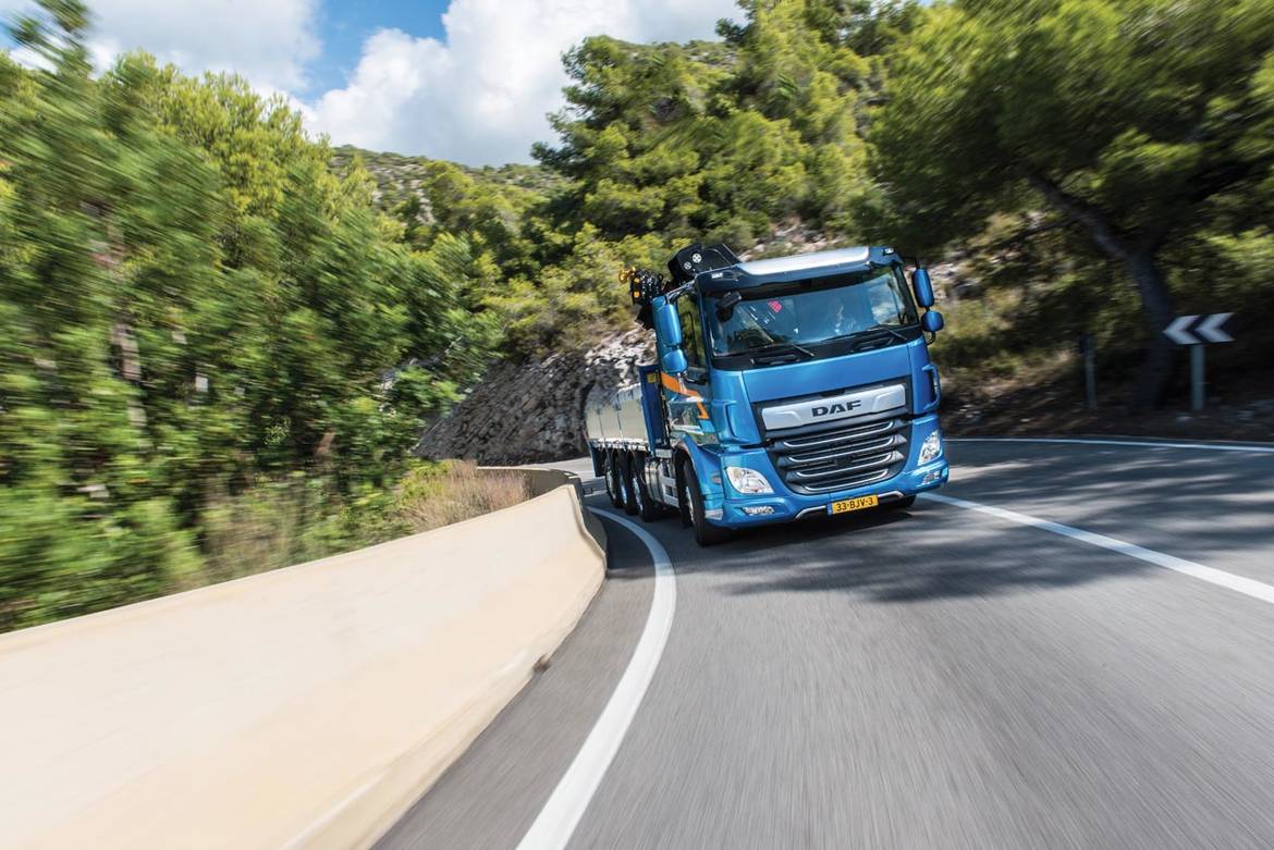 Обзор новых грузовиков DAF CF, XF и LF: по всем направлениям