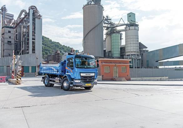 Обзор новых грузовиков DAF CF, XF и LF: по всем направлениям