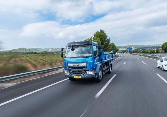 Обзор новых грузовиков DAF CF, XF и LF: по всем направлениям