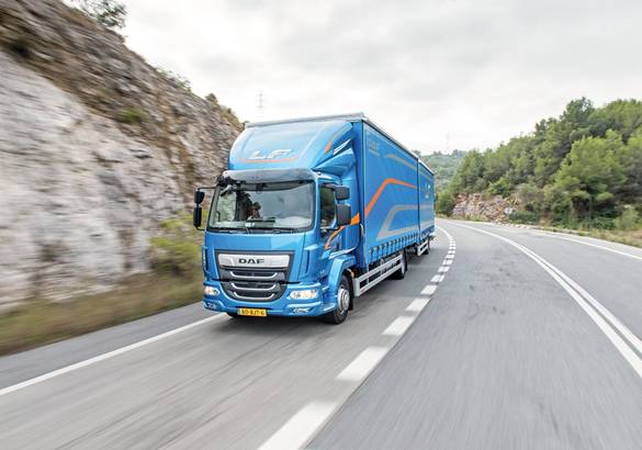 Обзор новых грузовиков DAF CF, XF и LF: по всем направлениям