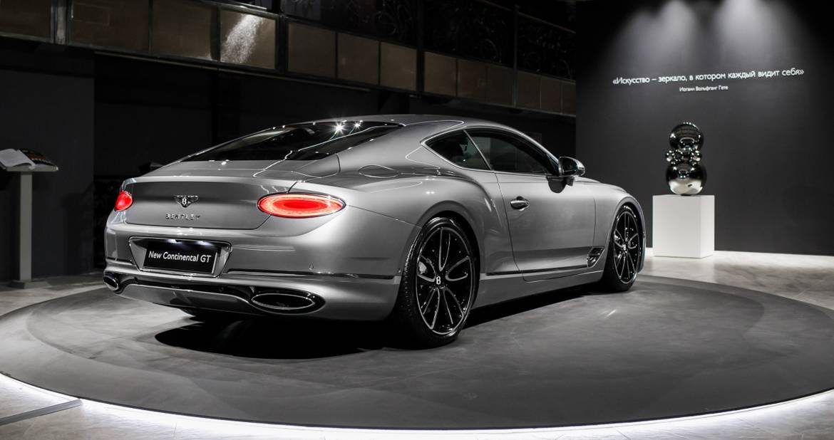 В Москве показали новый Bentley Continental GT
