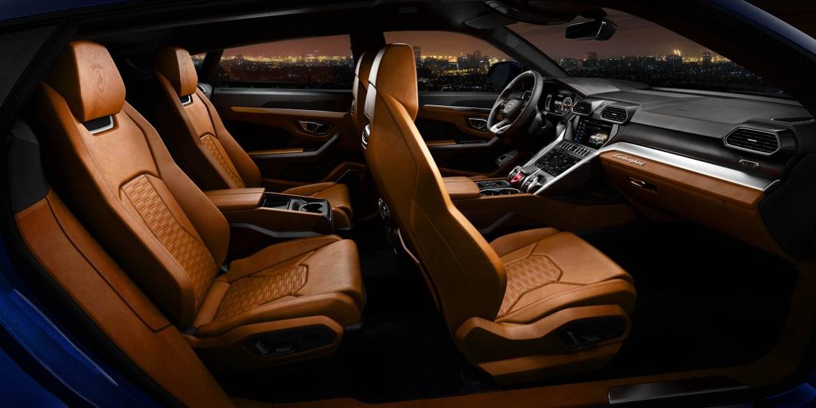 Lamborghini представила кроссовер Urus