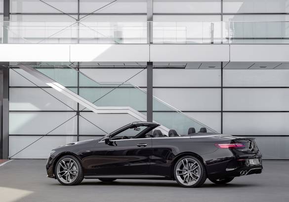 Mercedes представил AMG-версии трех своих моделей