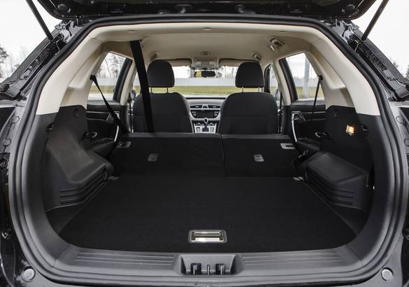 Тест-драйв Geely Atlas: евразийский стандарт