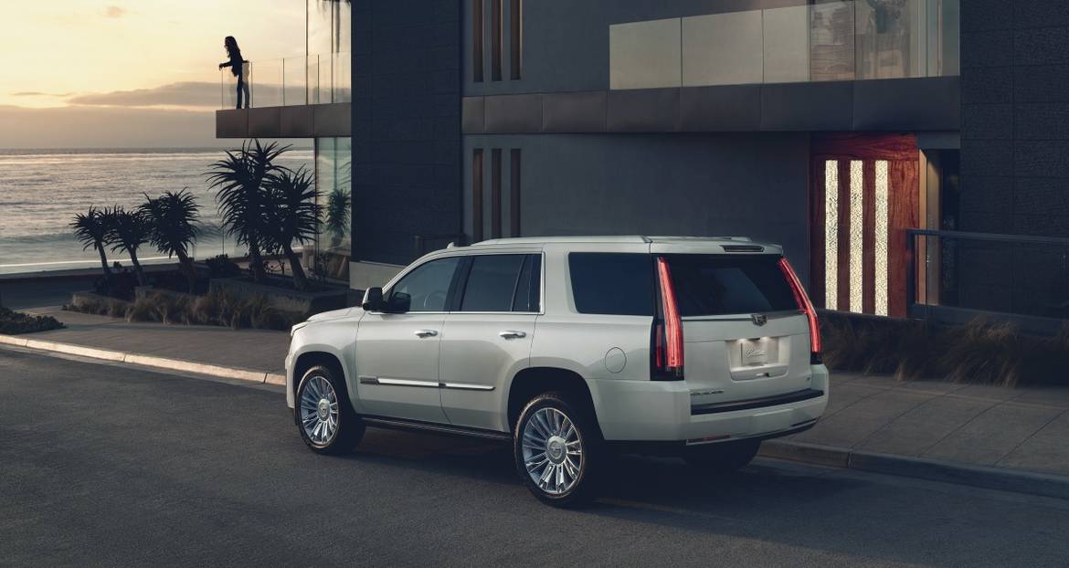 Обновленный Cadillac Escalade доехал до России