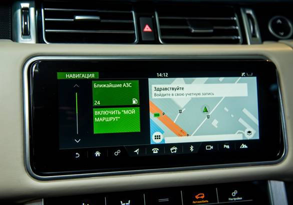 В Петербурге представили обновленные Range Rover и Range Rover Sport