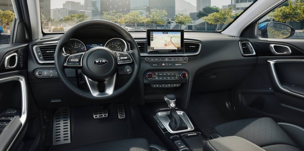 Новый Kia Ceed появится в продаже летом