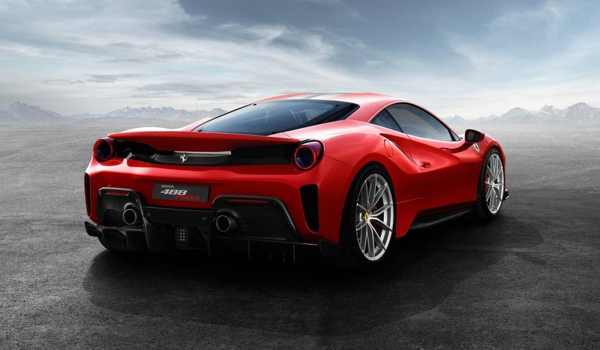 Ferrari рассекретила свой мощнейший 8-цилиндровый суперкар