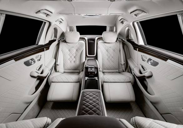 Mercedes обновил лимузин Maybach Pullman