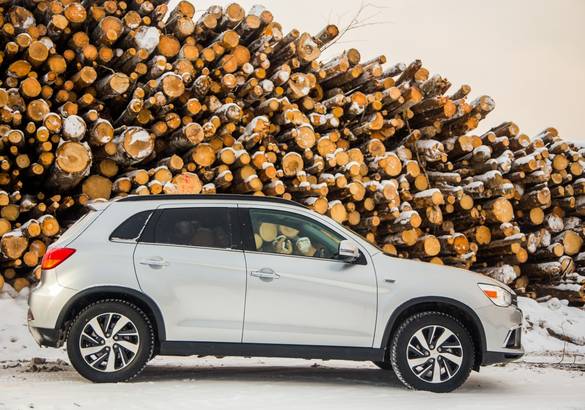 Тест-драйв Mitsubishi ASX и Nissan Juke: возвращенцы