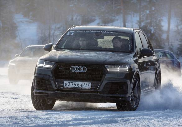 Audi Winter Experience 2018: по льду со скоростью за 100 км/ч или учимся ездить на «боевом» шипе