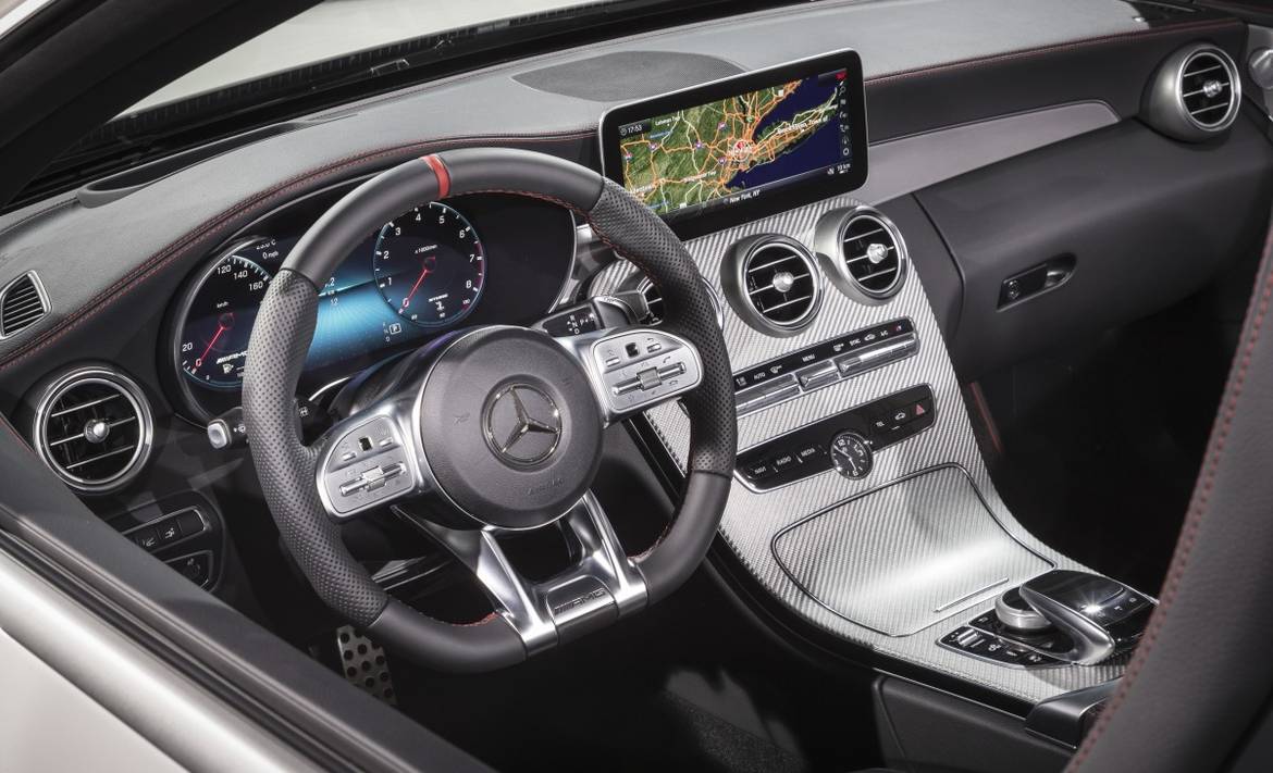 Нью-Йорк 2018: Mercedes обновил семейство C 63 AMG