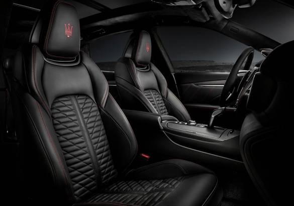 Нью-Йорк 2018: Maserati Levante получил мотор V8